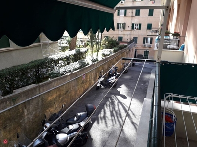 Appartamento in Vendita in Via Romana di Murcarolo a Genova