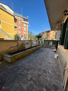 Appartamento in Vendita in Via Sotto Il Monte 11 a Roma