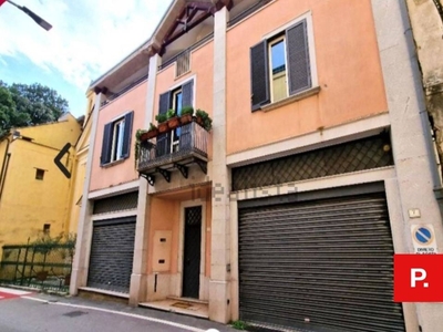 Appartamento in Via San Pietro, Caserta, 5 locali, 2 bagni, posto auto