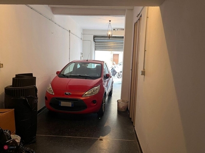 Garage/Posto auto in Vendita in Via Giovanni Casaccia a Genova