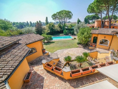 Villa di 550 mq in vendita Largo Olgiata, Roma, Lazio