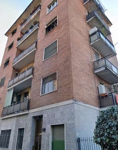 Ufficio in Vendita in Via Monti Lepini 1 a Milano