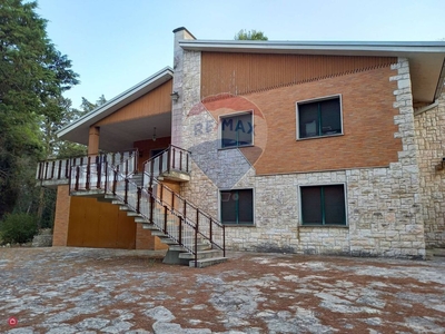 Villa in Vendita in Strada Provinciale 145 145 a Cassano delle Murge