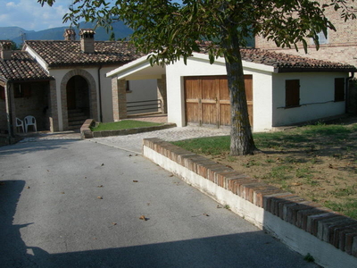 casa in vendita a San Ginesio