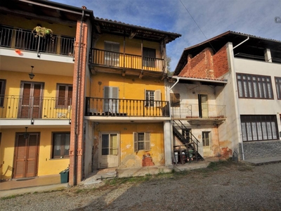 Casa indipendente con terrazzo, Castellamonte preparetto