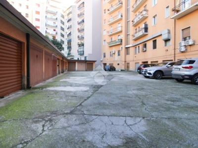 Garage in vendita a Brescia via divisione tridentina, 14