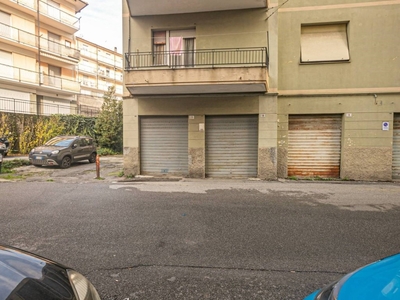 Garage in vendita a Campomorone via Circonvallazione