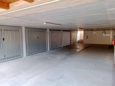 Garage in vendita a Castione della Presolana via Dante Alighieri, 26