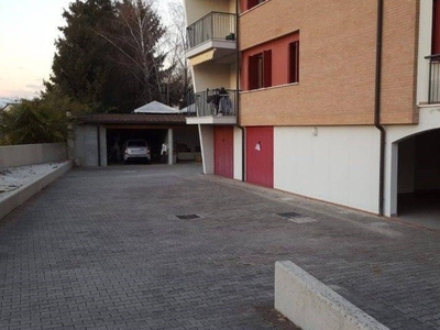 Garage in vendita a Fiume Veneto via Ugo Bassi, 1