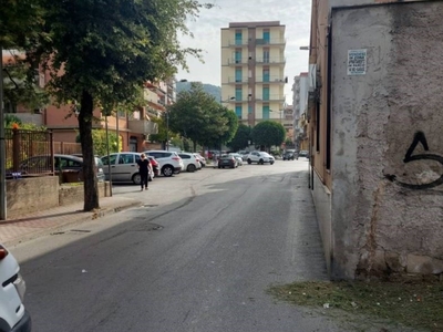 Garage in vendita a Nocera Inferiore via San Pietro