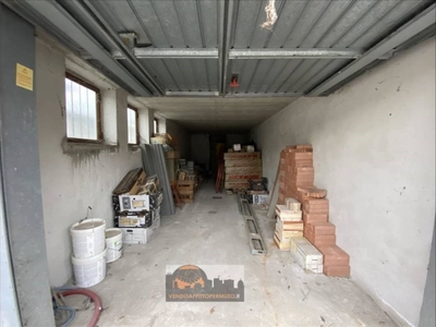 Garage in vendita a Palosco via gabbianede