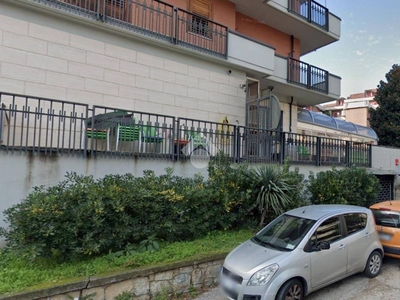 Garage in vendita ad Avellino via Salvatore Pescatori, 137