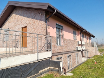 Villa Bifamiliare con box a Arcore