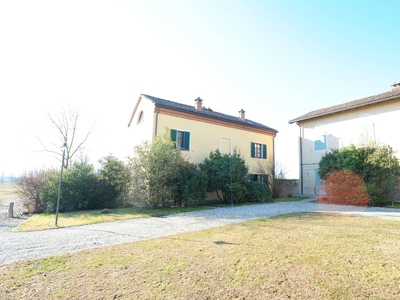 Villa in vendita, Grazzano Badoglio paese
