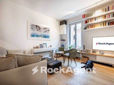 Appartamento di lusso di 107 m² in vendita Via della Trinità dei Pellegrini, 19, Roma, Lazio