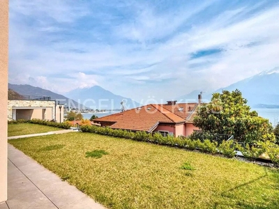 Appartamento di prestigio in vendita Via Cinque Case, Gera Lario, Lombardia
