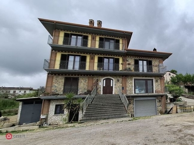 Appartamento in Affitto in Contrada Sant'Oronzo 38 a Avellino