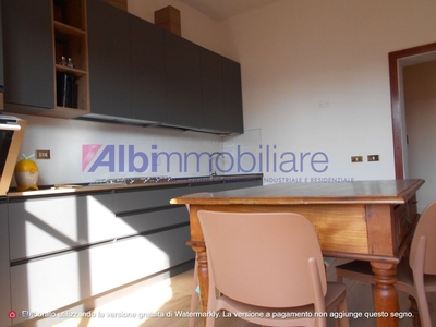 Appartamento in Affitto in Piazza del Monte a Reggio Emilia