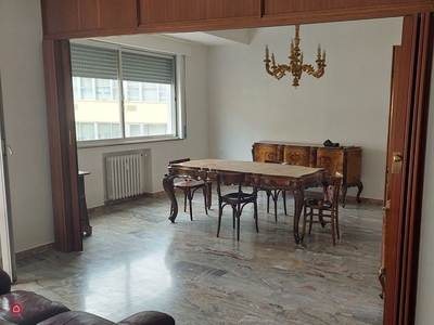 Appartamento in Affitto in Piazza Risorgimento a Arezzo