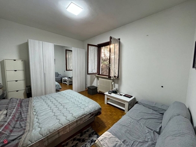 Appartamento in Affitto in Via Alessandro Volta a Pavia