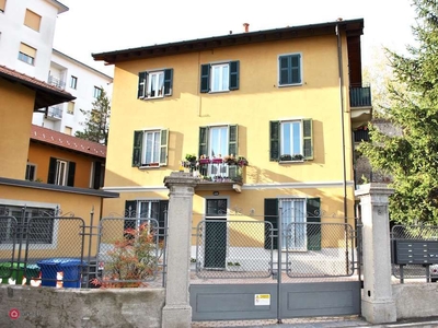 Appartamento in Affitto in Via Carlo Goldoni 8 a Varese
