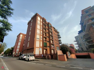 Appartamento in Affitto in Via Giuseppe Parini a Saronno