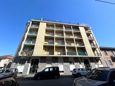 Appartamento in Affitto in Via Lesegno 41 a Torino