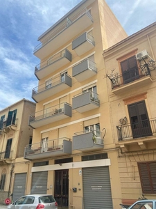 Appartamento in Affitto in Via Paolo Gili a Palermo