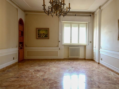 Appartamento in vendita a Brindisi Commenda