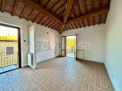 Appartamento in vendita a Monteroni d'Arbia strada Provinciale di Grotti