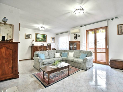 Appartamento in vendita a Monteroni d'Arbia via Corsano Grotti
