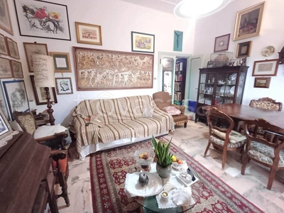 Appartamento in vendita a Siena via Colombini, 22