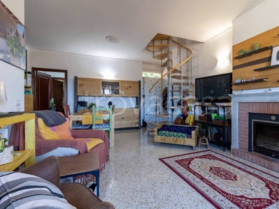 Appartamento in vendita a Siena via Dario Neri
