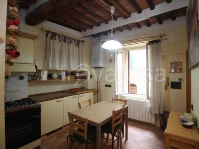 Appartamento in vendita a Siena via del Comune,, 53100