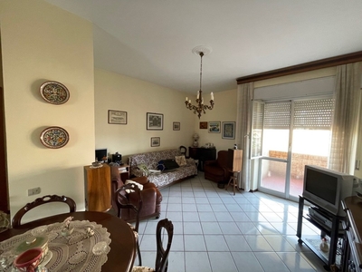 Appartamento in vendita a Siena via Gabrielli
