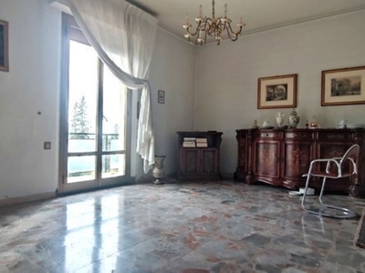 Appartamento in vendita a Siena via Pisacane