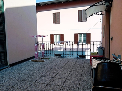 Appartamento in Via Alciato , 10, Cantù (CO)