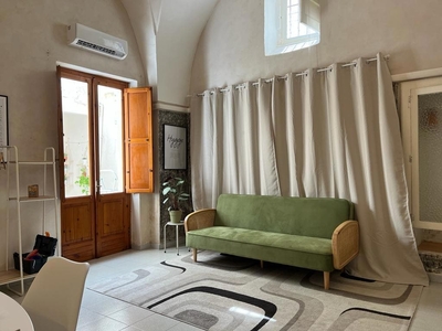 Appartamento in Via Pergola, 29, Brindisi (BR)