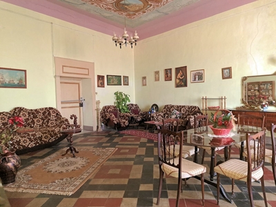 Appartamento storico in vendita 3 Stanze da letto a Longobardi