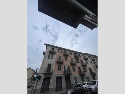 Bilocale in Vendita a Torino, zona Lucento, 35'000€, 45 m²