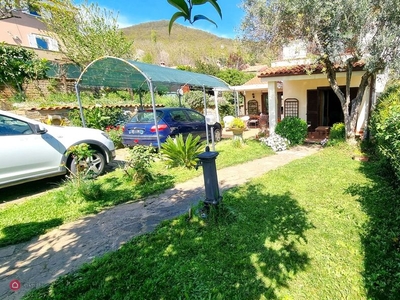 Casa Bi/Trifamiliare in Affitto in Via Monte Fumaiolo a Trevignano Romano