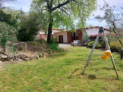 Casa indipendente con giardino a Lastra a Signa