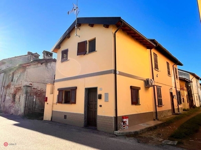 Casa indipendente in Affitto in a Tromello