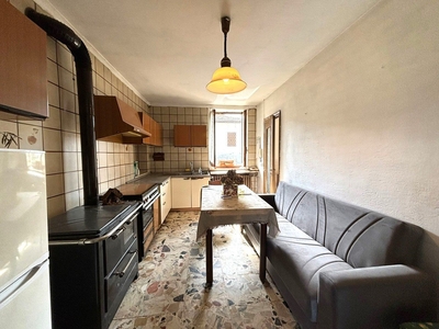 Casa indipendente in vendita 5 Stanze da letto a Castagnole Monferrato