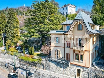 Villa di 370 mq in vendita Via Pissarottino,, Brunate, Lombardia