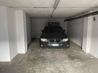 Garage/Posto auto in Affitto in a Trento
