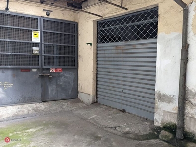 Garage/Posto auto in Affitto in Via Pollenzo 10 a Torino