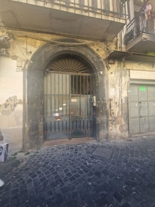 Magazzino in vendita a Napoli