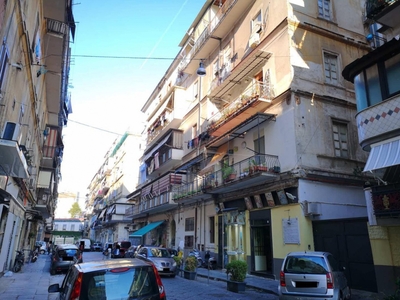 Monolocale in vendita in via padre ludovico da casoria, Napoli