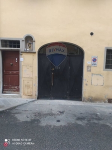 Negozio/Locale commerciale in Affitto in San Domenico 142 a Figline e Incisa Valdarno